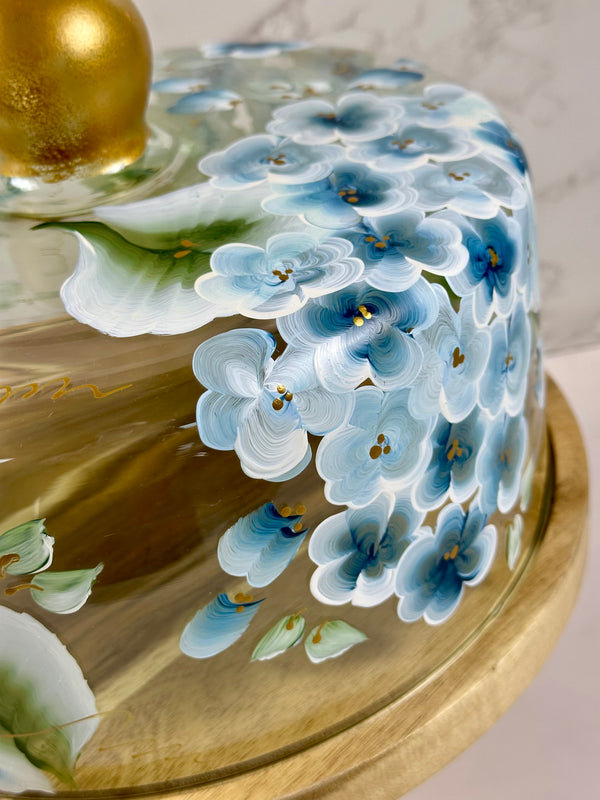 Hydrangea Cake Dome