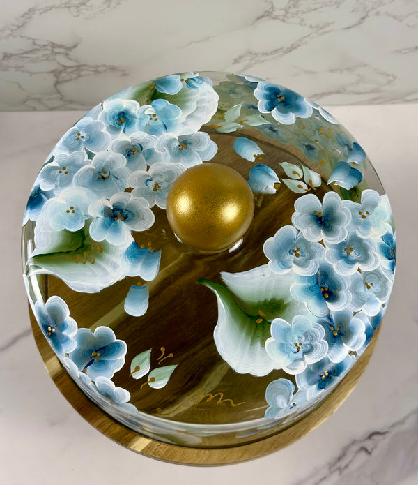Hydrangea Cake Dome
