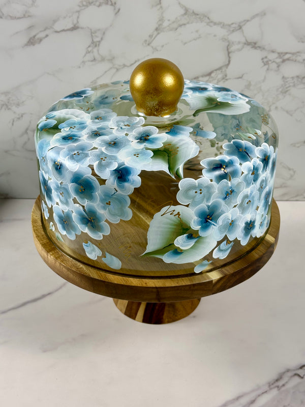 Hydrangea Cake Dome